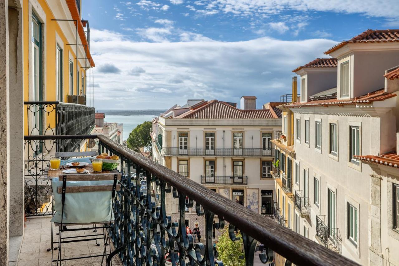 Castelo Apartment - Beautiful Balcony View Lisboa 外观 照片